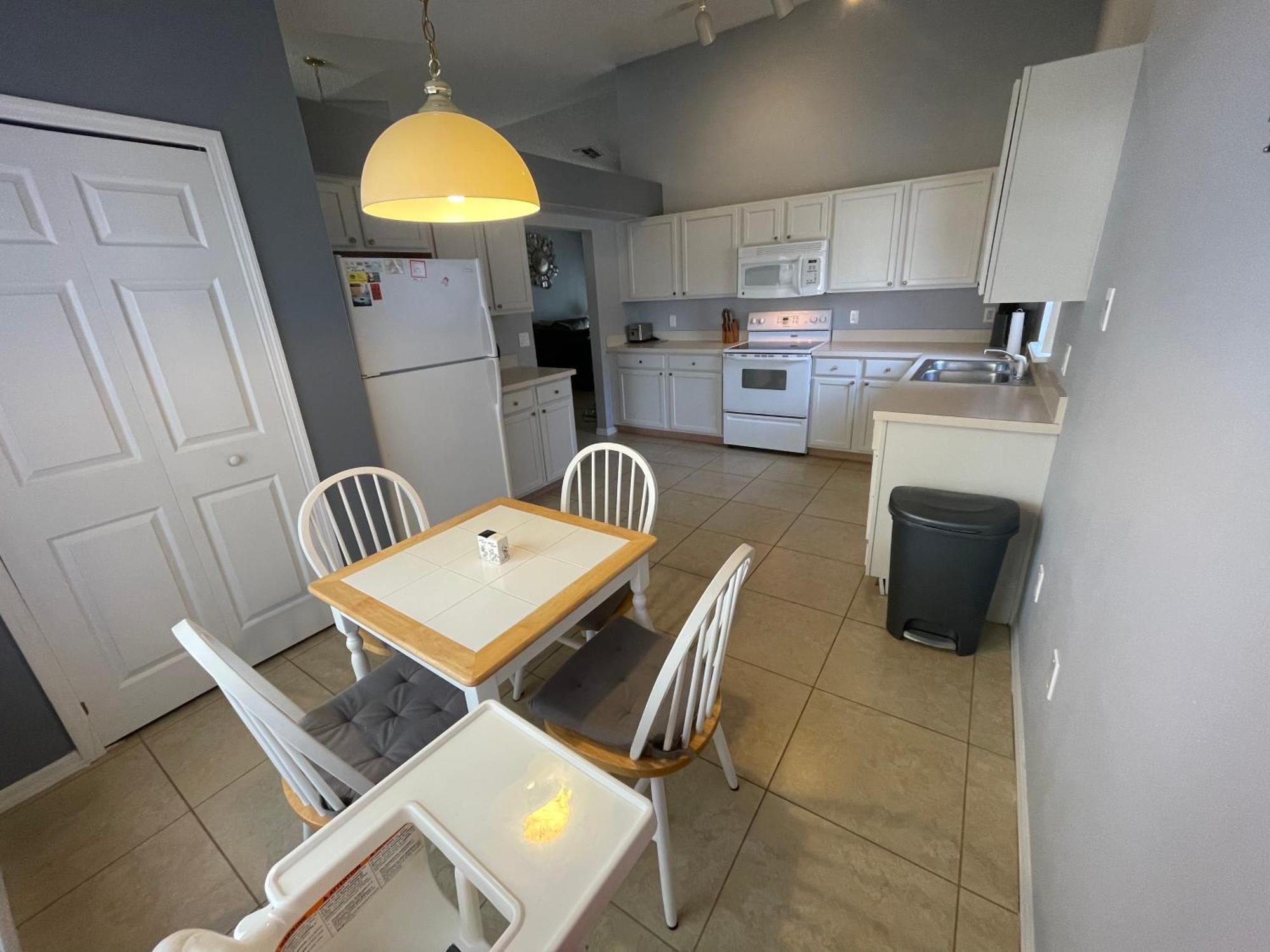 3 Bedroom Villa With Poolside Cinema And Games Room Close To Theme Parks Sleeps 6 Plus 2 Orlando Eksteriør bilde